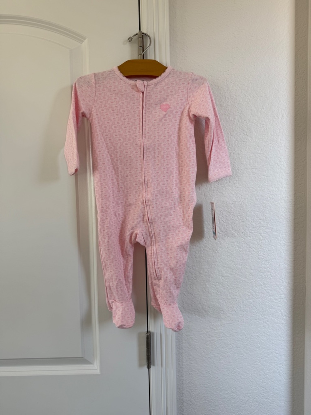 Juicy Couture Light Pink Footed One-Piece Pajama 6-9 girls